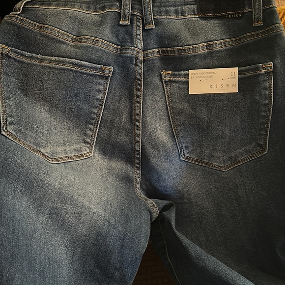 Risen high rise mom jeans - Picture 5 of 6